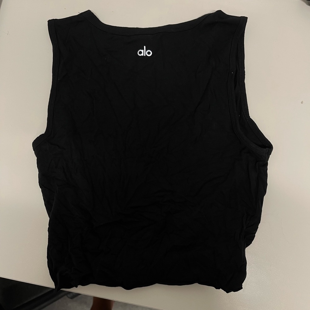 cropped muscle tank